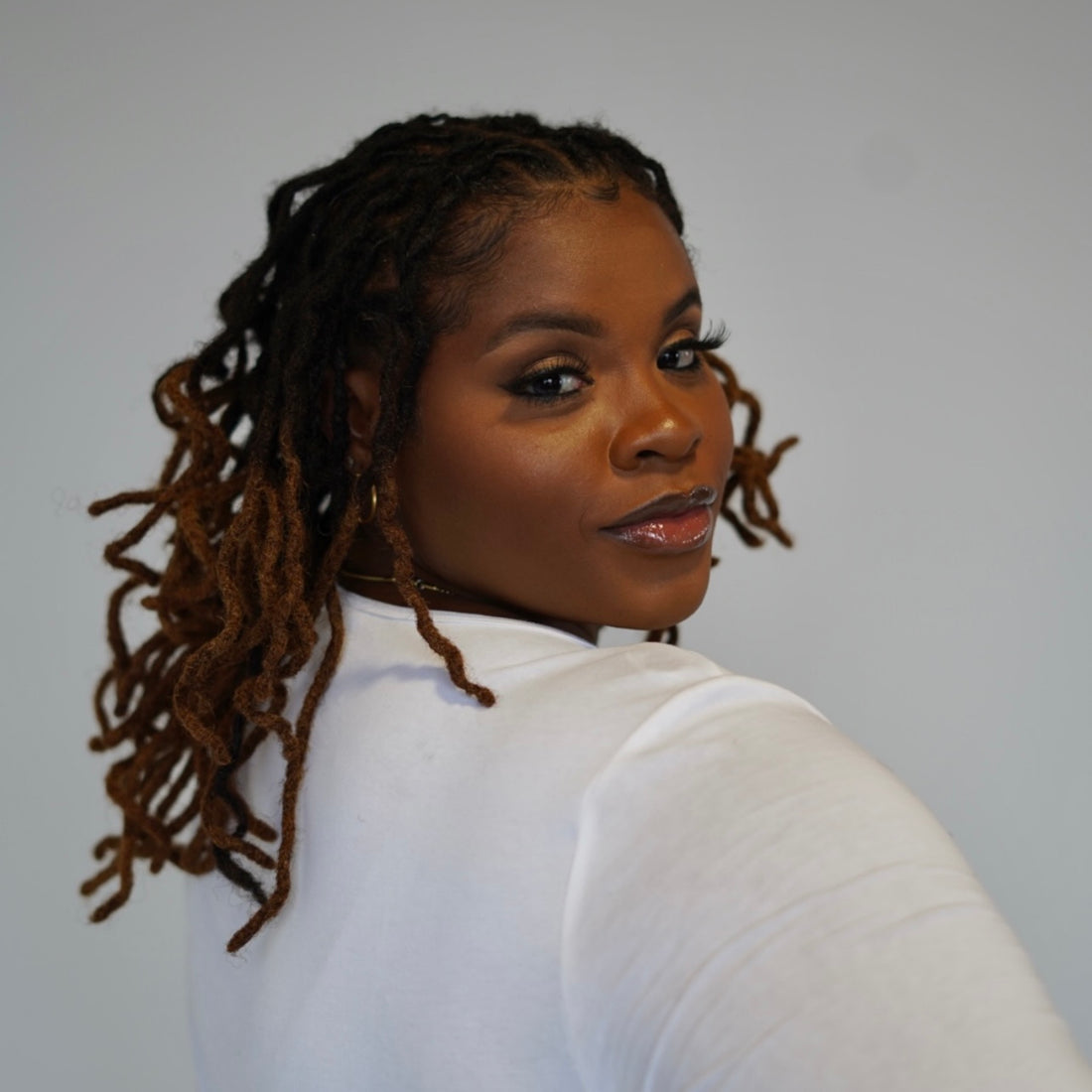 How to Keep Your Locs Moisturized in Winter: Essential Tips for Healthy Hair