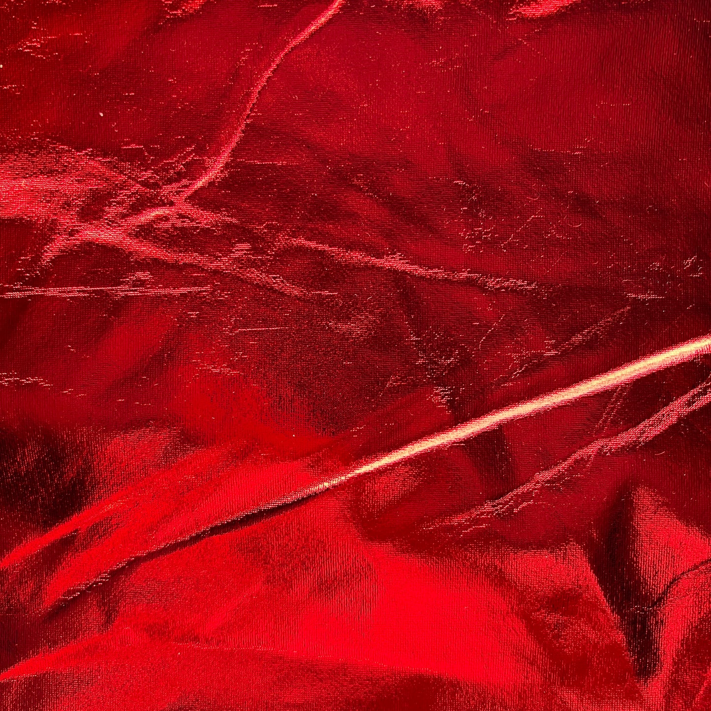 22" Ready to Ship - Amaryllis & Crimson